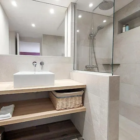 Charmante Maison Proche Holiday home *